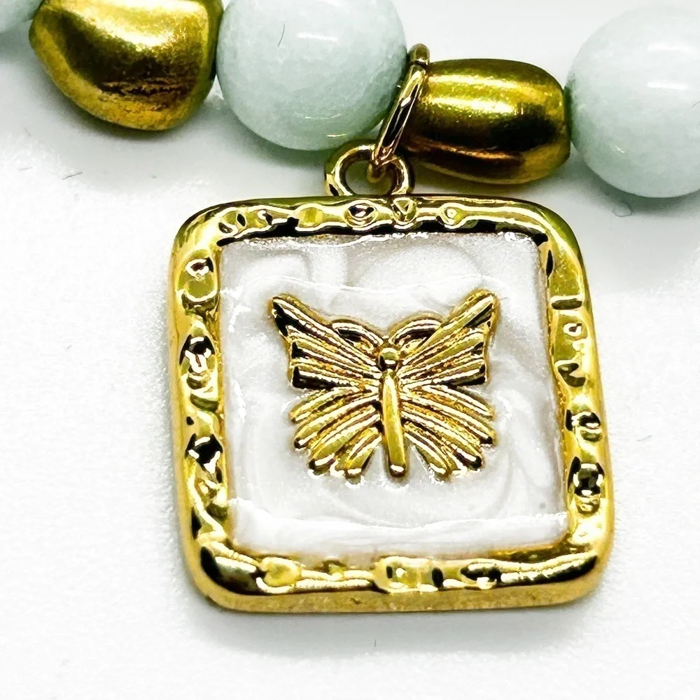 NWOT Genuine Amazonite stretch bracelet with cute butterfly charm - Picture 5 of 7